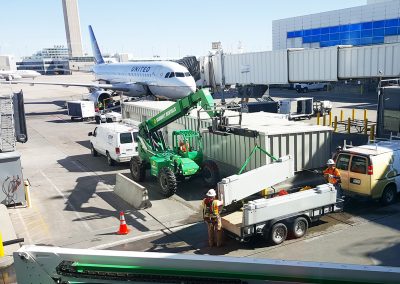 United Airlines, Concourse B OONE and RIDS Installation